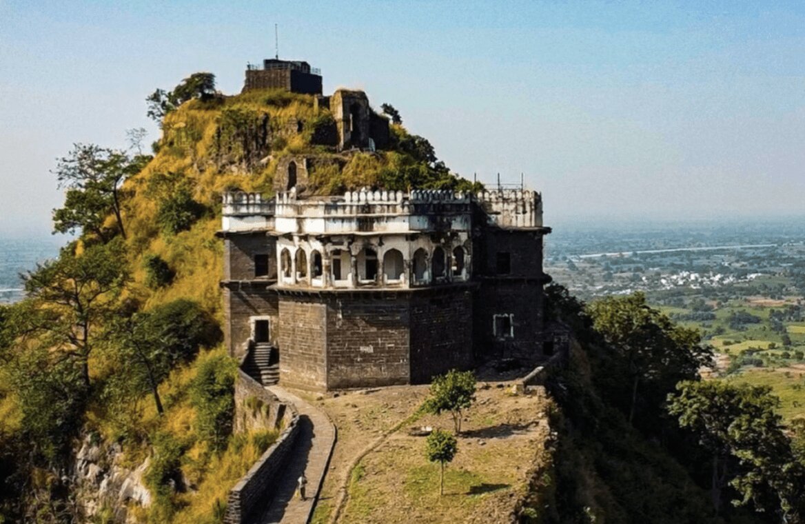 Complete Deccan Experience